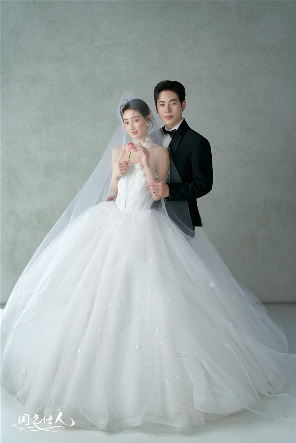 厦门婚纱照推荐商家国色佳人轻复古婚纱照