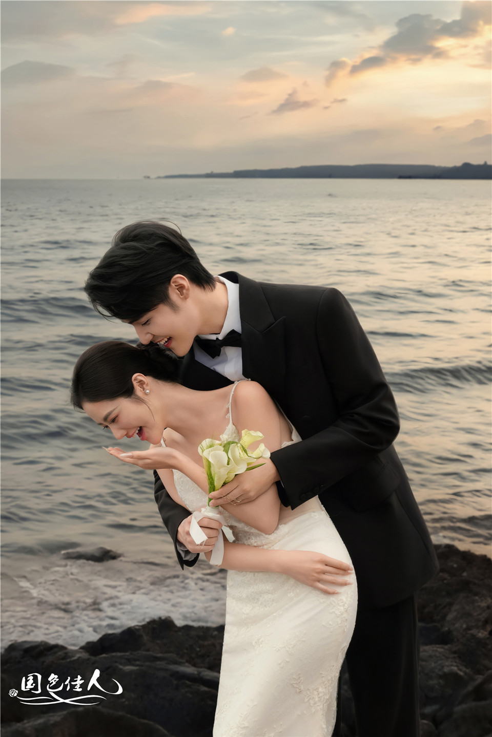 厦门婚纱摄影|最有趣的夕阳海景婚纱照