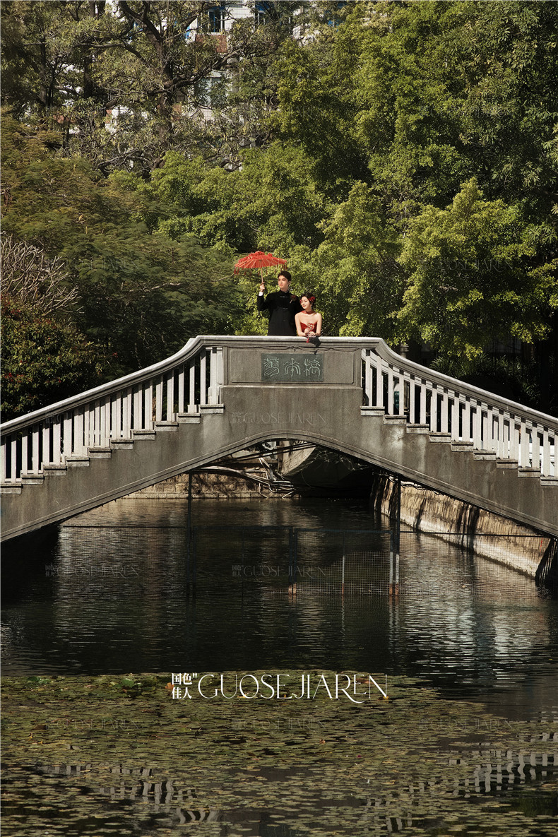 推荐厦门口碑好性价比高的婚纱摄影商家国色佳