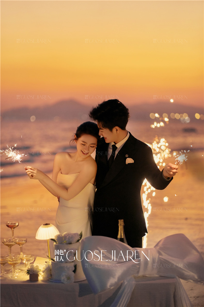 厦门婚纱摄影排名前十推荐夜景婚纱照