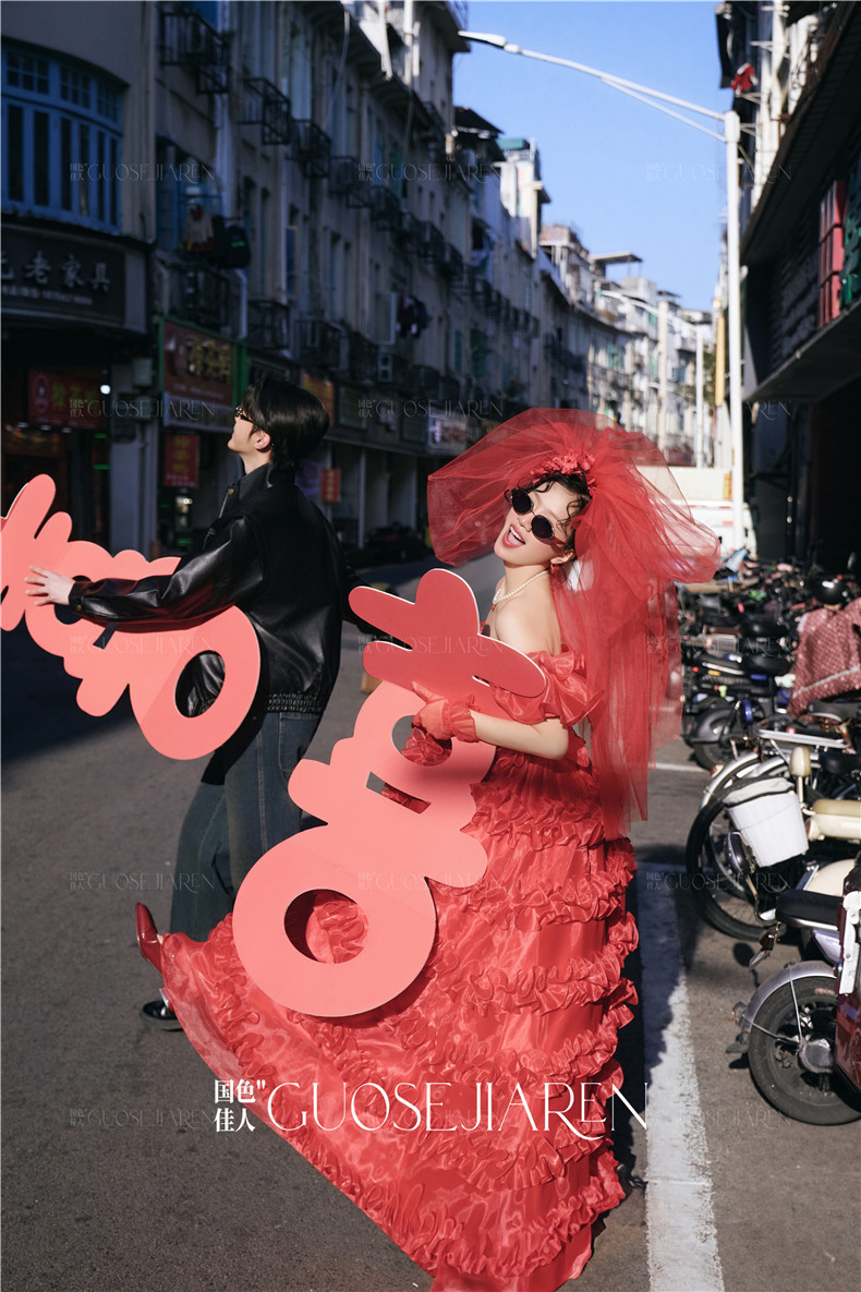 厦门婚纱照喜嫁街拍婚纱照风格推荐