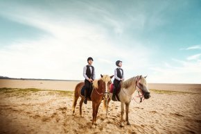 新娘美甲保养为你增添魅力