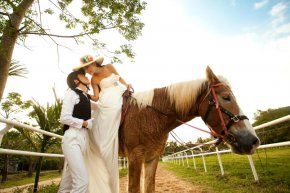  在漳州婚纱摄影公司有特色的韩式唯美婚纱照造