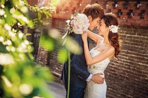  色彩在现代婚礼中的作用与地位