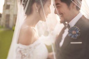 哪种形式的装饰会让新娘的婚车更有美感