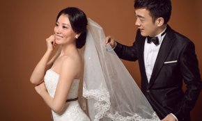 珍珠粉色梦妆点浪漫新娘