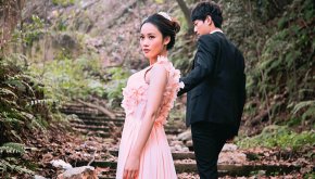 怀旧复古新娘们首选主题风-水下婚纱摄影