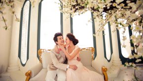 美丽伴娘装演绎低调的华丽-水下婚纱摄影