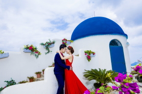 越来越丰富的海底婚纱照可以拍摄了