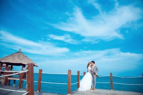 时尚的秋季婚纱 新娘秋季婚纱礼服款式