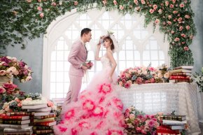 世界各地餐饮文化各异 那么西式婚宴该如何配酒