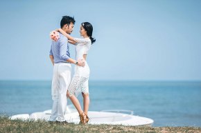 厦门摄影工作室 推荐娇小新娘挑选婚纱的技巧