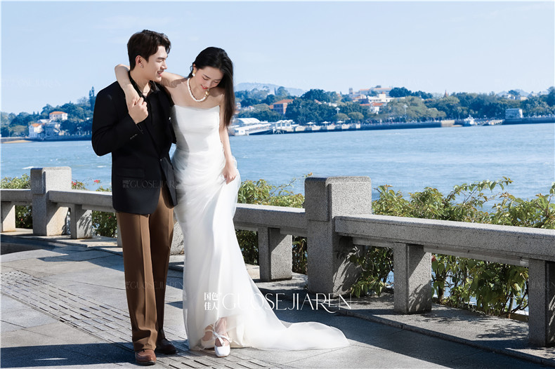 推荐厦门口碑好性价比高的婚纱摄影商家国色佳