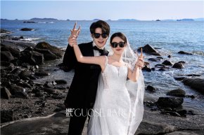 厦门电影感海景婚纱照攻略｜厦门国色佳人婚纱